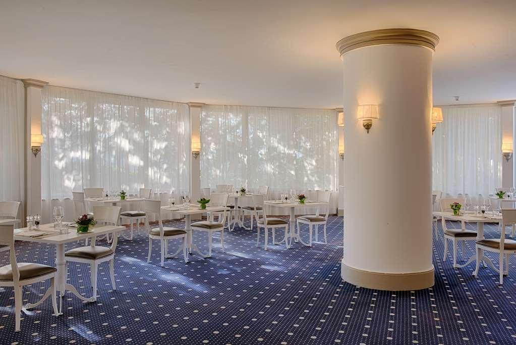 Nh Villa San Mauro Caltagirone Restoran gambar